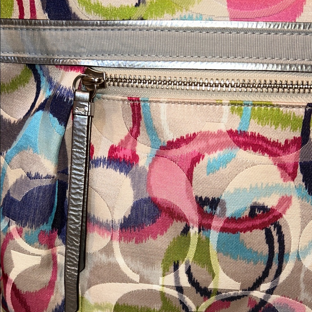Coach Poppy Ikat Signature C Glam Tote - Picture 4 of 17